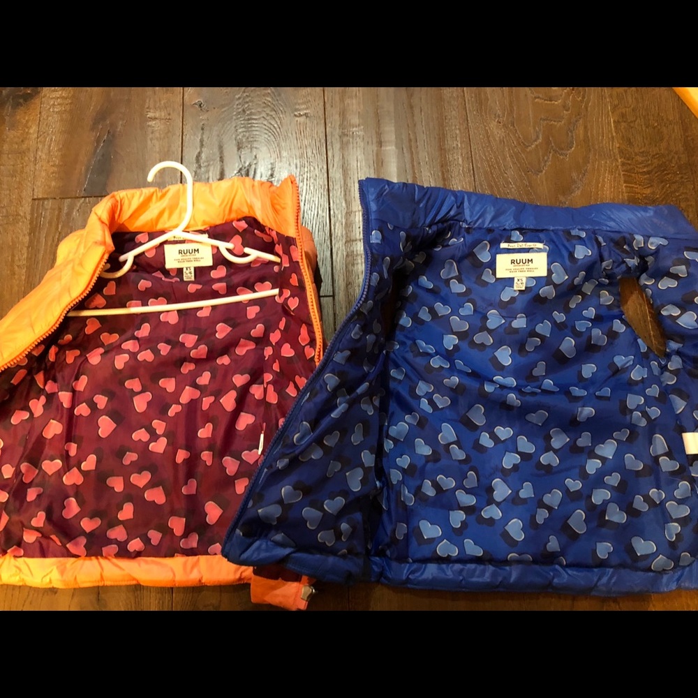 Girls Ruum puffer vests
